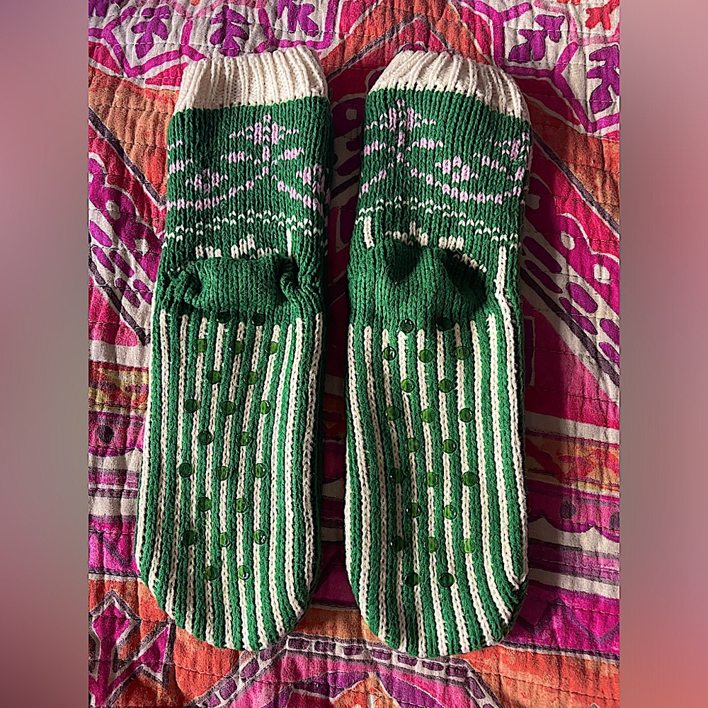 Free People Snowflake Slipper Socks NWOT - Picture 3 of 5